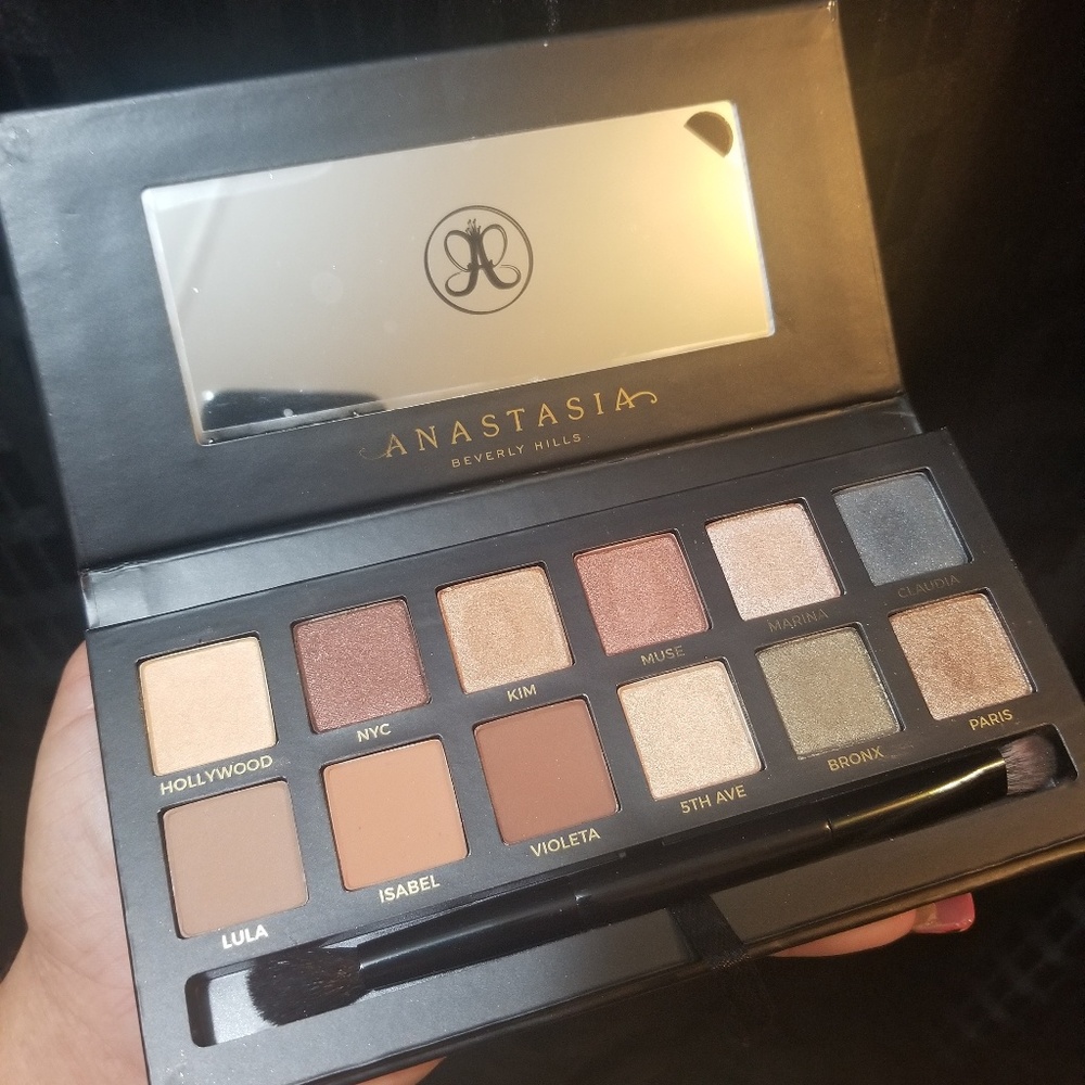 Anastasia Master by Mario